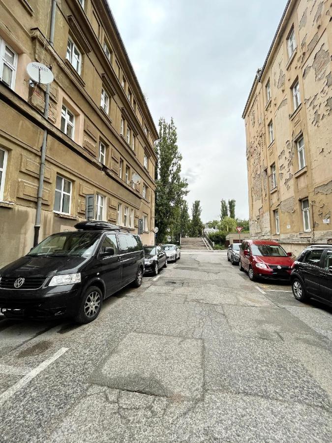 Podtatranskeho Old Town Kosice Apartment ภายนอก รูปภาพ