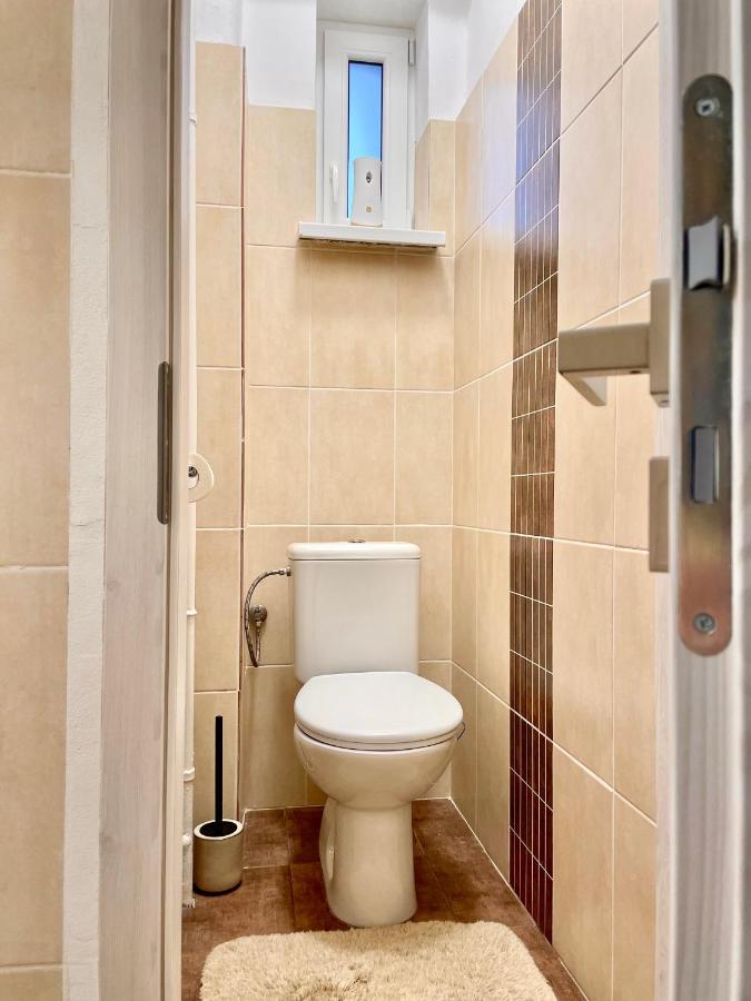 Podtatranskeho Old Town Kosice Apartment ภายนอก รูปภาพ